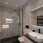 Azura Exclusive Villa *