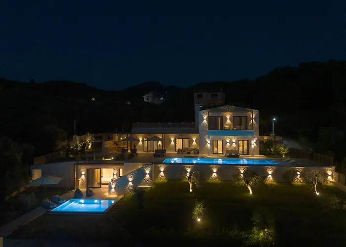 Azura Exclusive Villa *