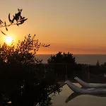 Azura Exclusive Villa