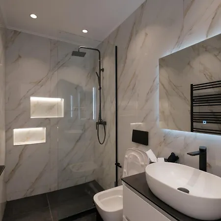 Azura Exclusive Villa *